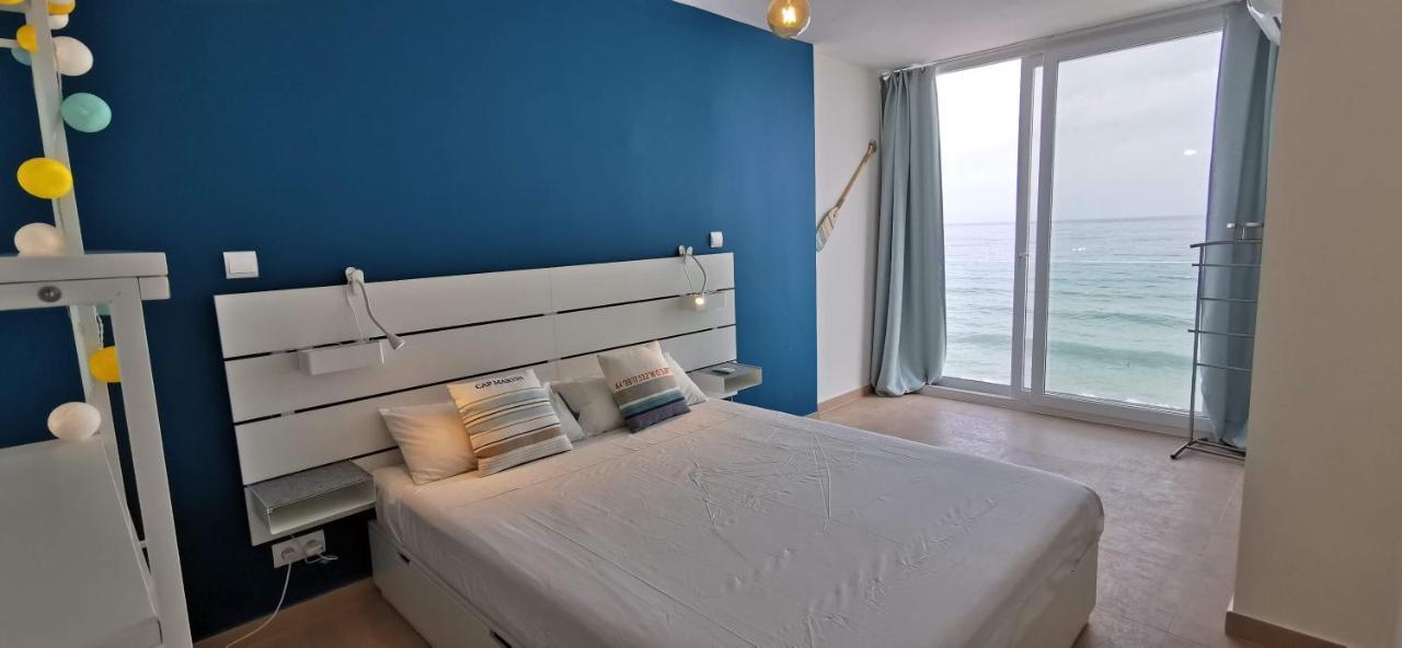 La Perla Cruise Apartment On Private Beach, Modern With Aircon & Wifi Benalmádena Exterior foto